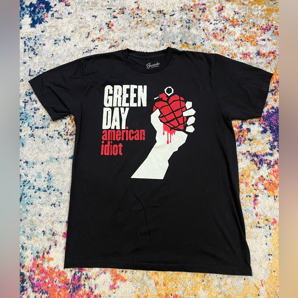 Green Day Shirt Medium